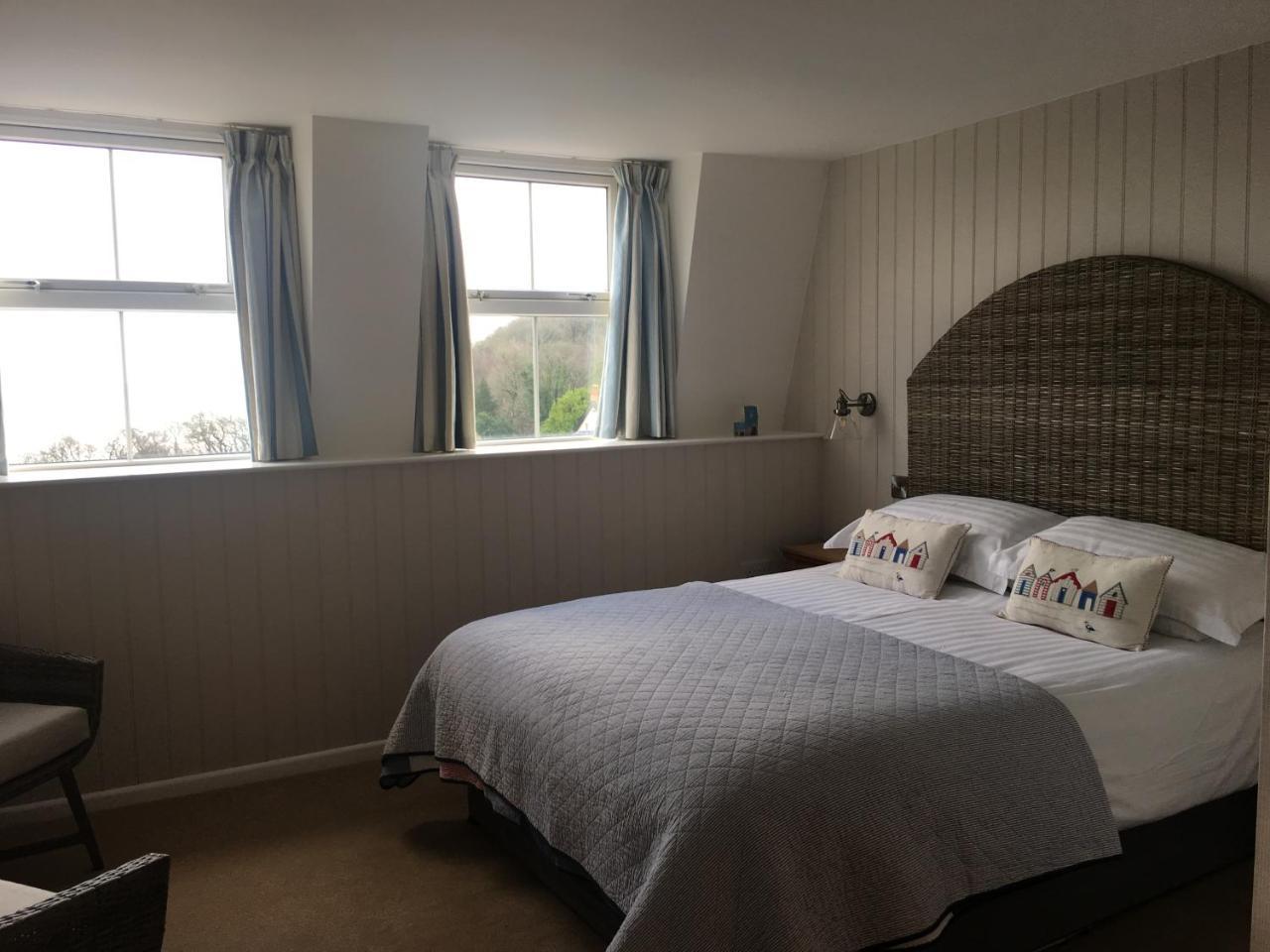 Woodlands Guest House Saundersfoot Exterior photo